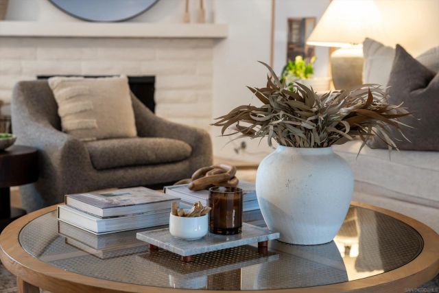 1714 Hicks St, Oceanside, CA 92054