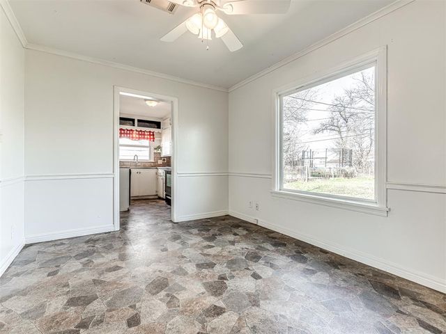 310 W Palm Street, Enid, OK 73701