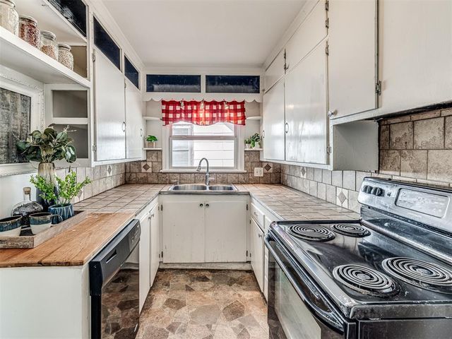 310 W Palm Street, Enid, OK 73701