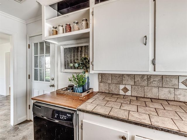 310 W Palm Street, Enid, OK 73701