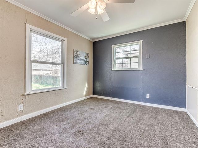 310 W Palm Street, Enid, OK 73701