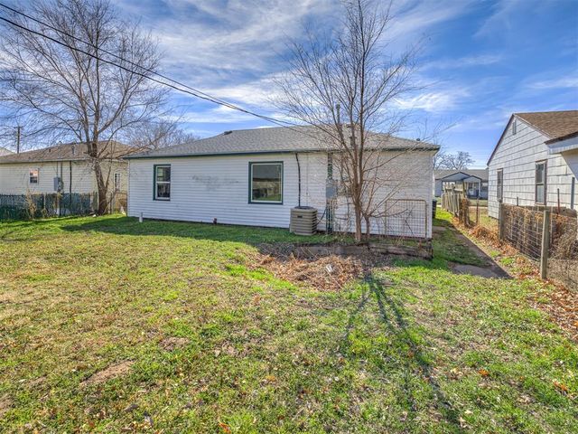 310 W Palm Street, Enid, OK 73701