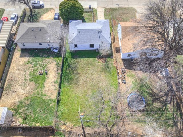 310 W Palm Street, Enid, OK 73701