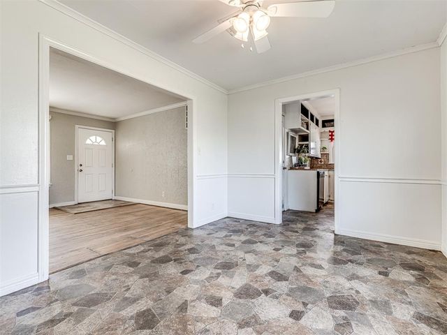 310 W Palm Street, Enid, OK 73701