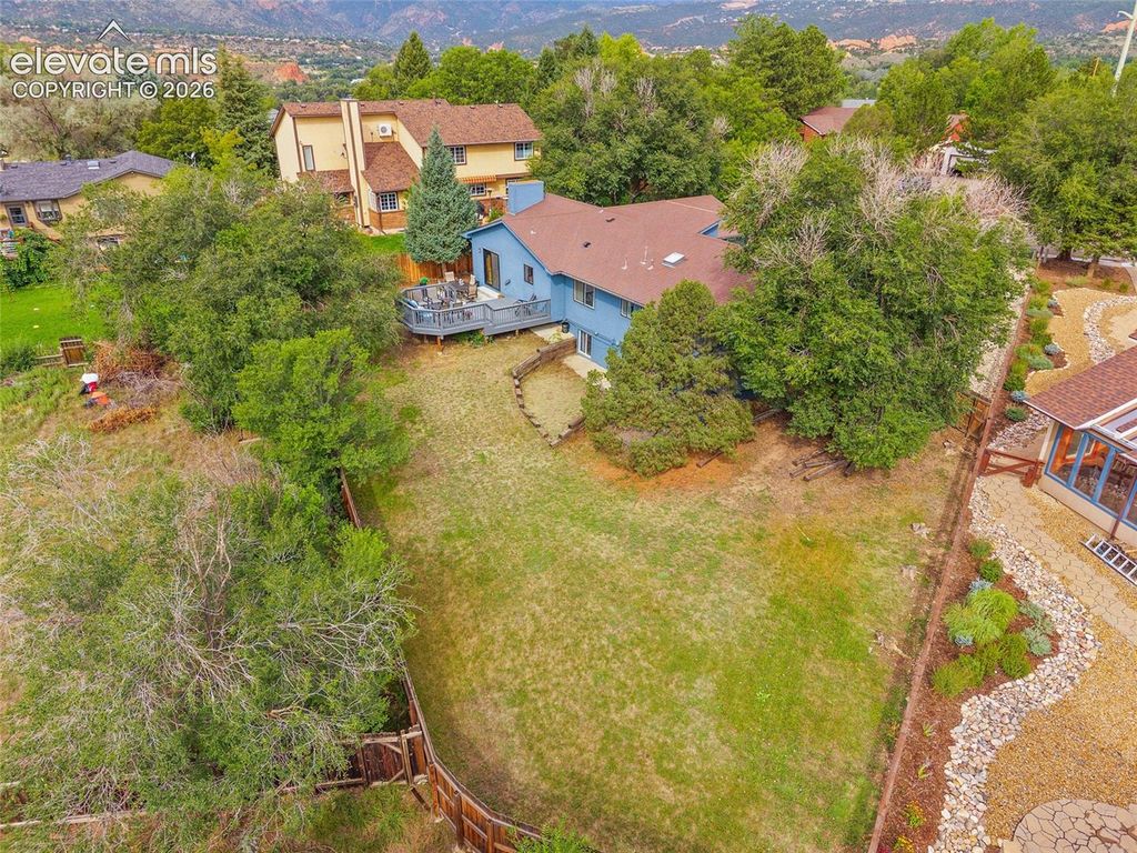 525 Mesa Vista Court, Colorado Springs, CO 80904 — photo 3