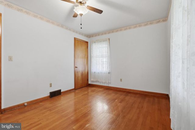 1047 CORBETT ST, Hagerstown, MD 21740