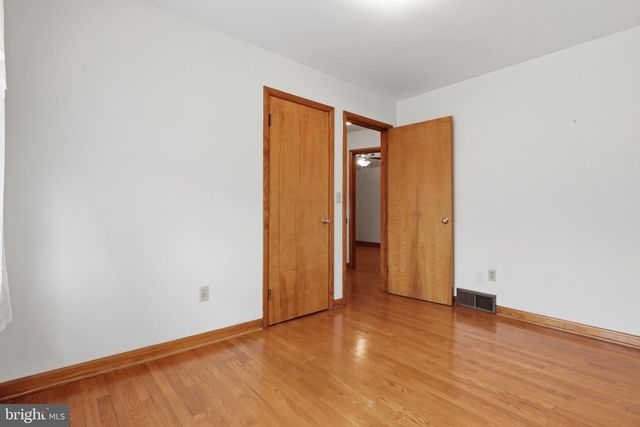 1047 CORBETT ST, Hagerstown, MD 21740