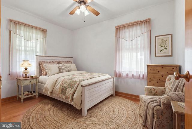 1047 CORBETT ST, Hagerstown, MD 21740