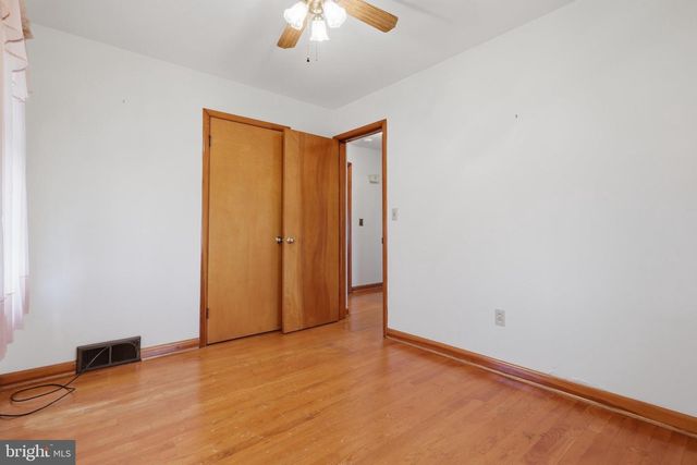 1047 CORBETT ST, Hagerstown, MD 21740