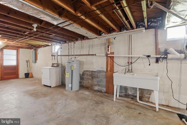 1047 CORBETT ST, Hagerstown, MD 21740