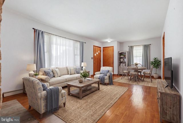 1047 CORBETT ST, Hagerstown, MD 21740