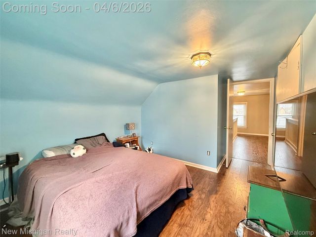 1224 W Bristol Road, Flint Charter Township, MI 48507