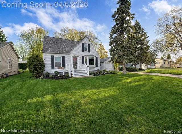 1224 W Bristol Road, Flint Charter Township, MI 48507