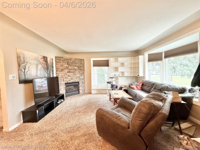 1224 W Bristol Road, Flint Charter Township, MI 48507