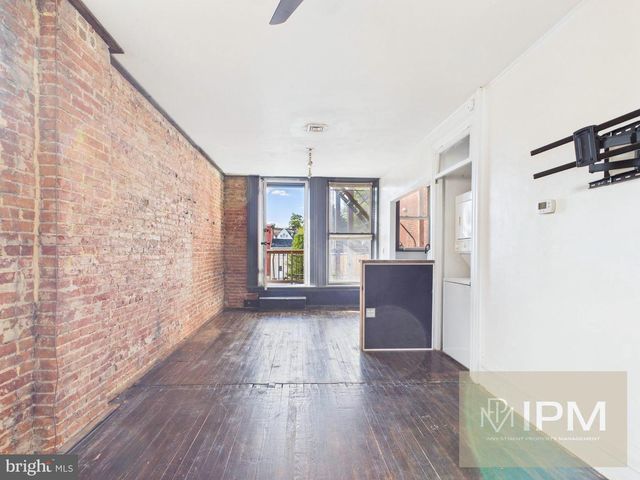 219 S UNION ST, Middletown, PA 17057