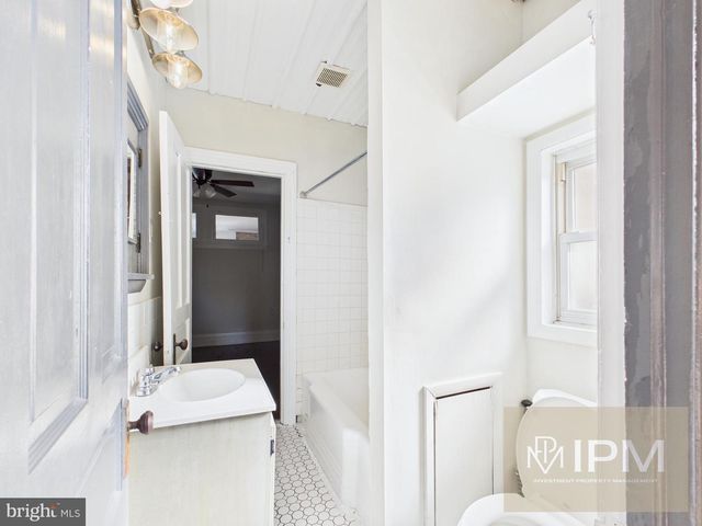 219 S UNION ST, Middletown, PA 17057