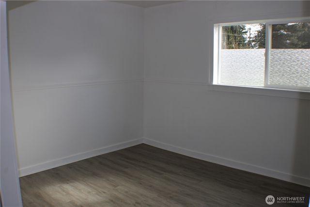 1224 4th St, Cosmopolis, WA 98537