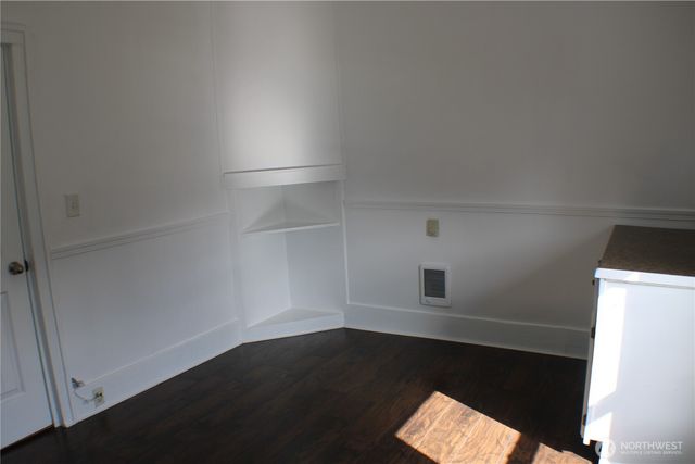 1224 4th St, Cosmopolis, WA 98537