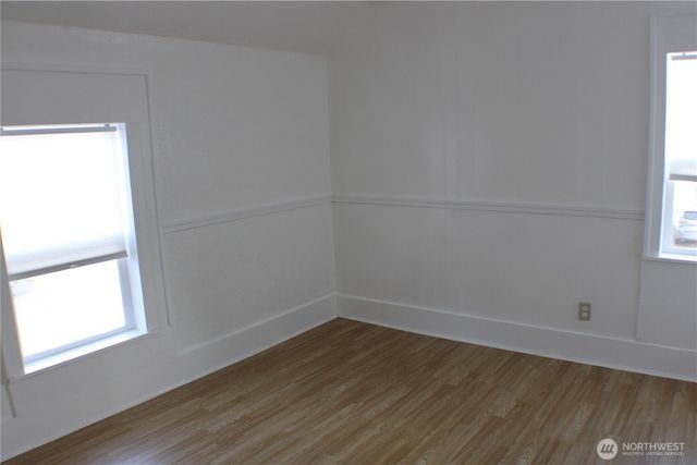 1224 4th St, Cosmopolis, WA 98537