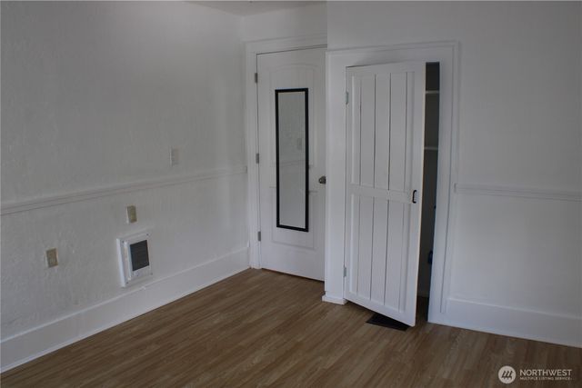 1224 4th St, Cosmopolis, WA 98537