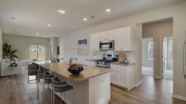 1033 Harbor Dr., Calabash, NC 28467