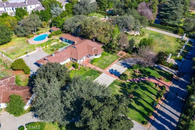 1127 W Foothill Boulevard, Arcadia, CA 91006