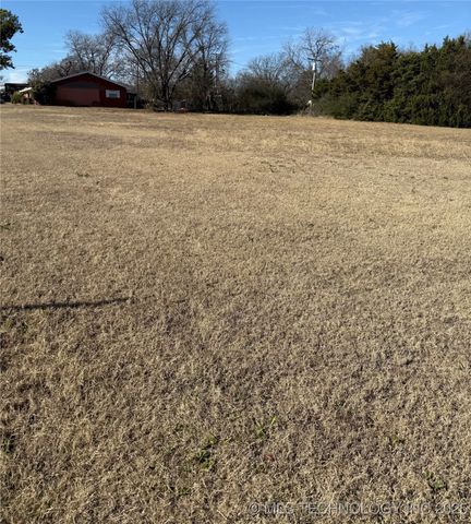 2805 N Commerce Street, Ardmore, OK 73401