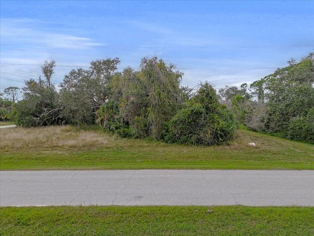 201 HARDEE WAY, Rotonda West, FL 33947