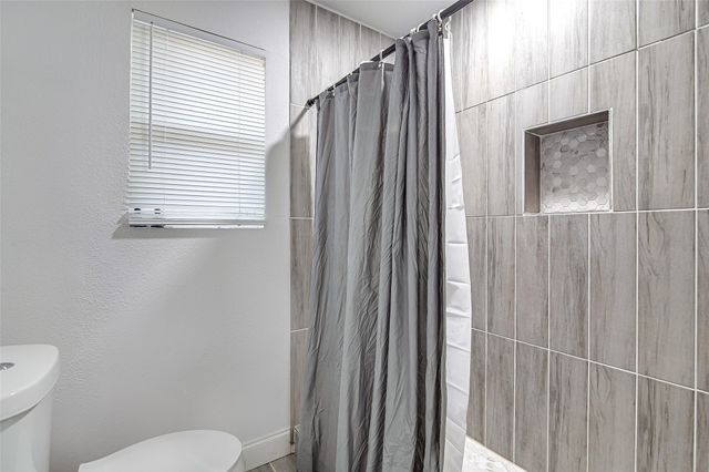 7116 Meadowbrook Drive, Fort Worth, TX 76112