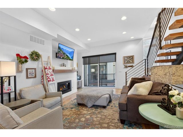 2214 W Powers Ave, Littleton, CO 80120