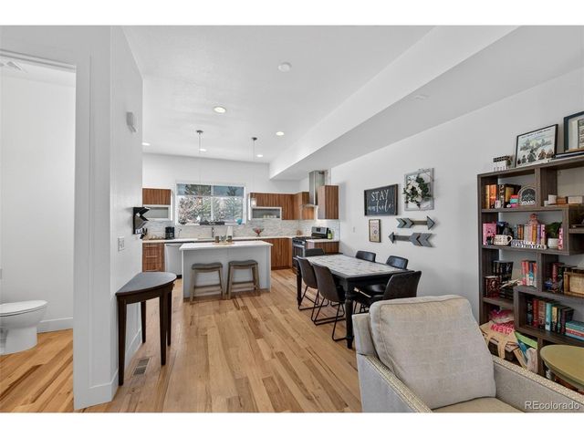 2214 W Powers Ave, Littleton, CO 80120