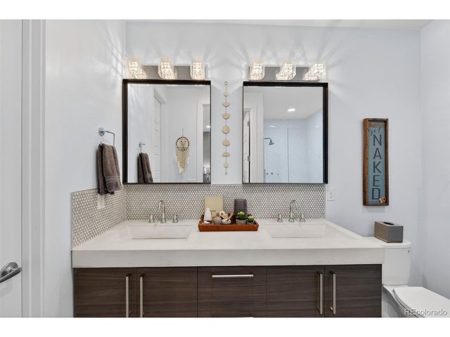 2214 W Powers Ave, Littleton, CO 80120