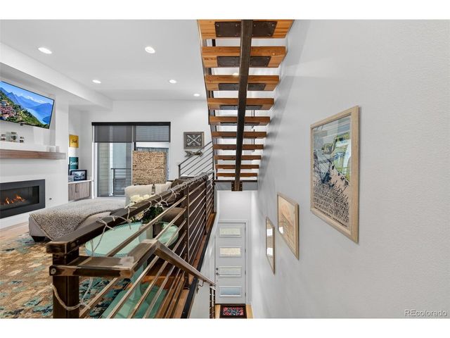 2214 W Powers Ave, Littleton, CO 80120