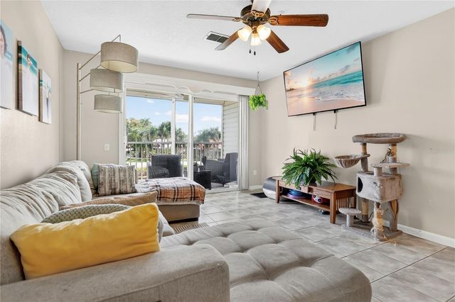 3930 SOUTHPOINTE DRIVE 214, Orlando, FL 32822