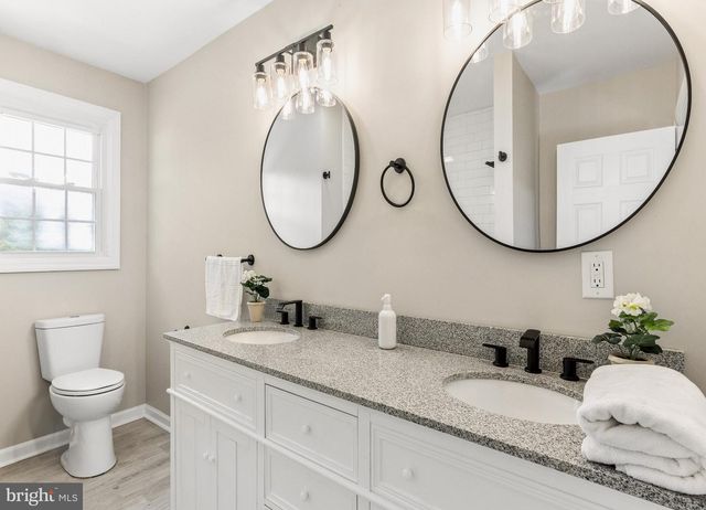 211 JONES KANE RD, Williamstown, NJ 08094