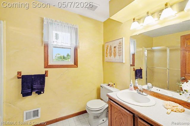12429 Moceri Drive, Grand Blanc, MI 48439
