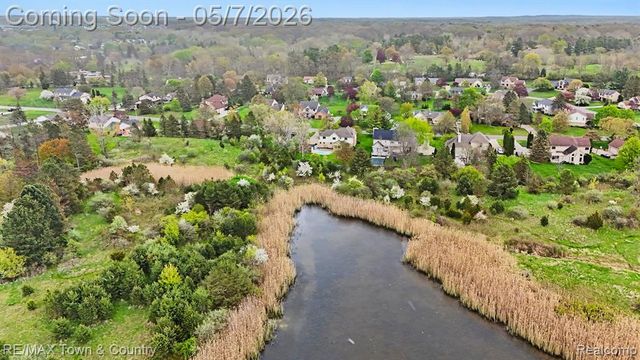 12429 Moceri Drive, Grand Blanc, MI 48439
