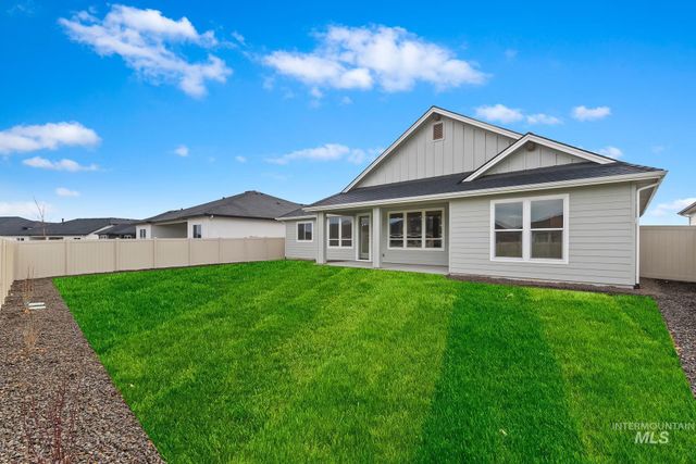 743 W Oak Springs Dr, Meridian, ID 83642