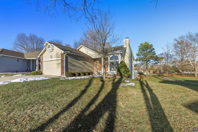 3540 SW Willow Brook DR, Topeka, KS 66614