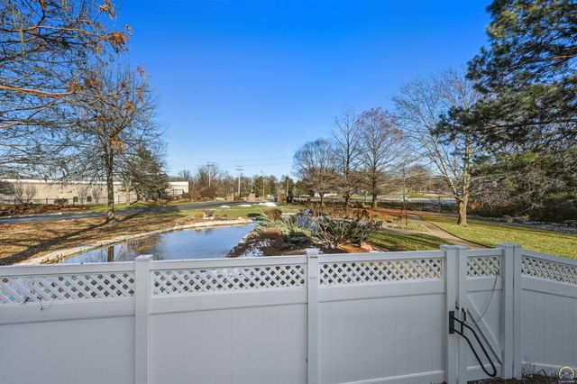 3540 SW Willow Brook DR, Topeka, KS 66614