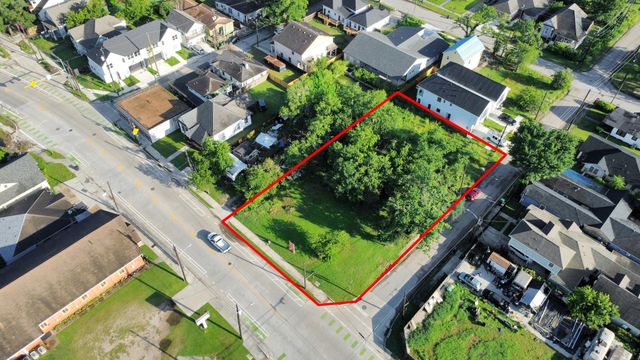 2319 Lorraine Street, Houston, TX 77026