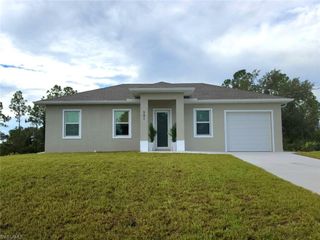 501 Willowbrook DR, Lehigh Acres, FL 33972