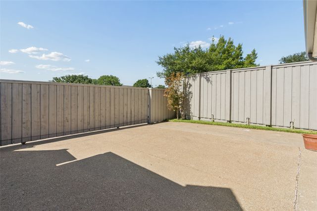 1321 Chesterton Drive, Richardson, TX 75080