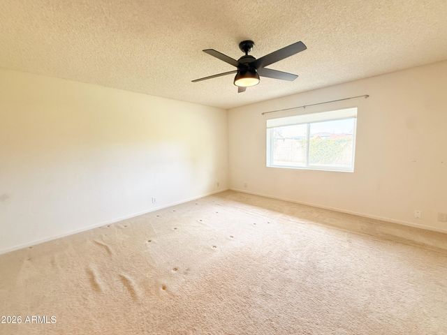 916 W Strahan Drive, Tempe, AZ 85283