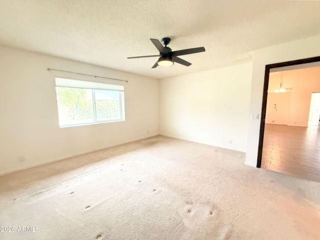 916 W Strahan Drive, Tempe, AZ 85283