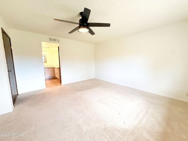 916 W Strahan Drive, Tempe, AZ 85283