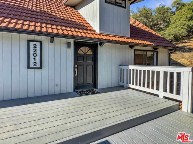 22012 Topanga School Road, Topanga (los Angeles), CA 90290