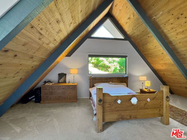 22012 Topanga School Road, Topanga (los Angeles), CA 90290