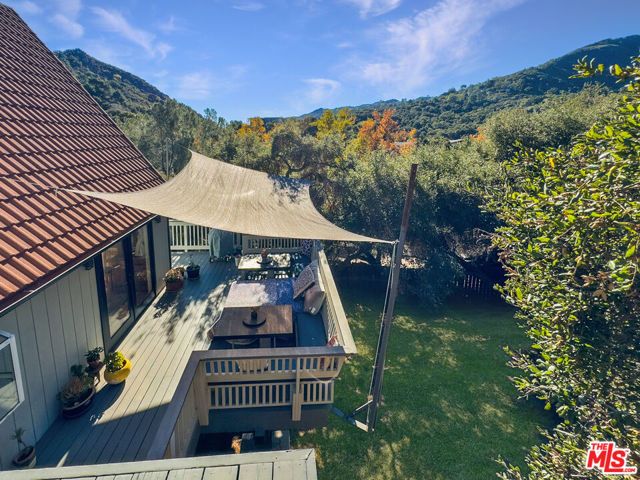 22012 Topanga School Road, Topanga (los Angeles), CA 90290