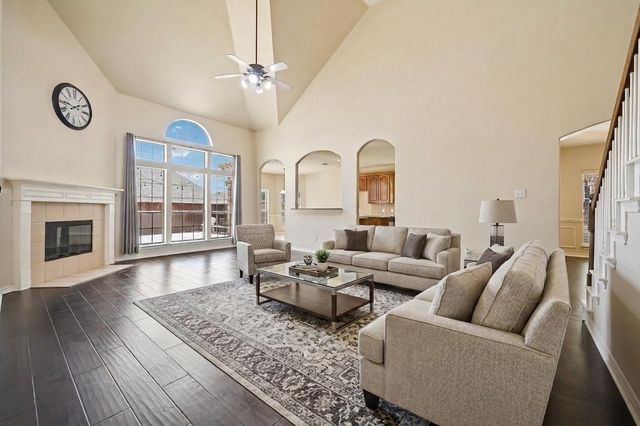 381 Fairlanding Avenue, Fairview, TX 75069